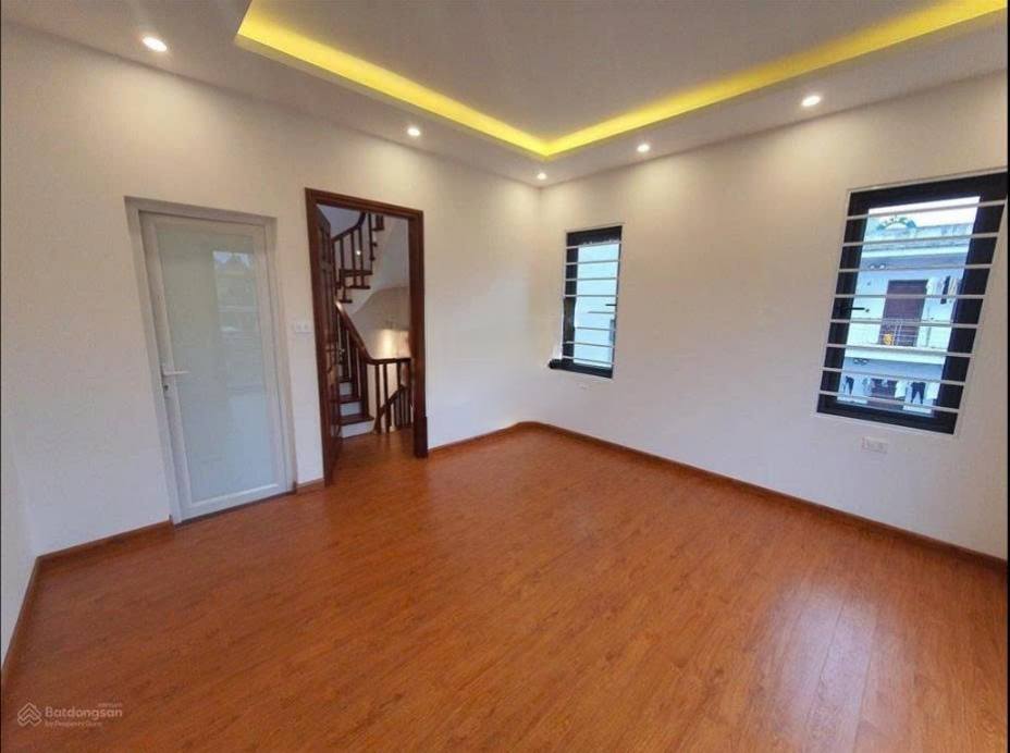 Cho thuê nhà Dốc Thọ Lão, 4 tầng, 30m2, 4 ngủ, 12 Triệu KD, VP kết hợp ở gia đình thuê. - Ảnh 2